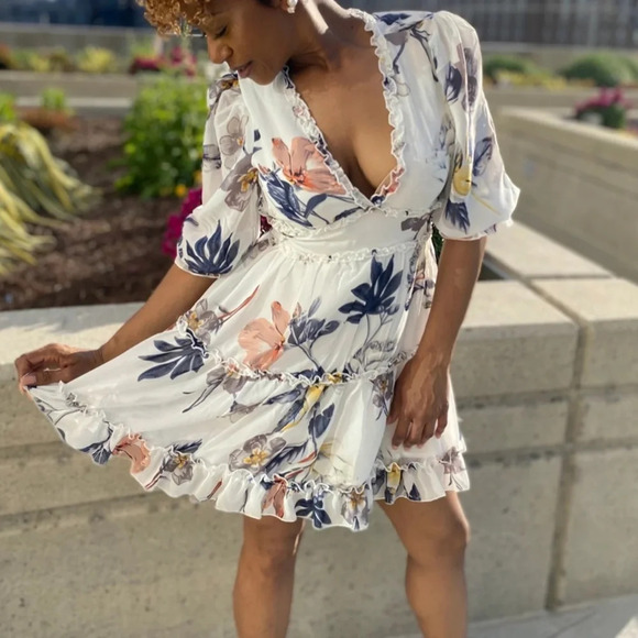 Style Rack Ruffle Mini Dress Floral size small - Picture 1 of 14